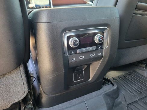 Used 2023 GMC Yukon Denali Ultimate w/ LPO, Floor Liner Package AWD/4WD image 31