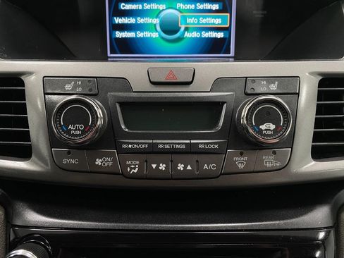 Used 2017 Honda Odyssey EX-L image 24