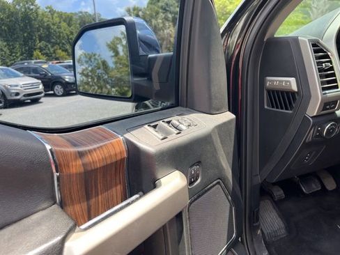 Used 2015 Ford F150 Lariat AWD/4WD image 12