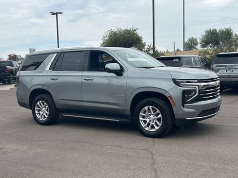Used 2025 Chevrolet Tahoe LT RWD image 7