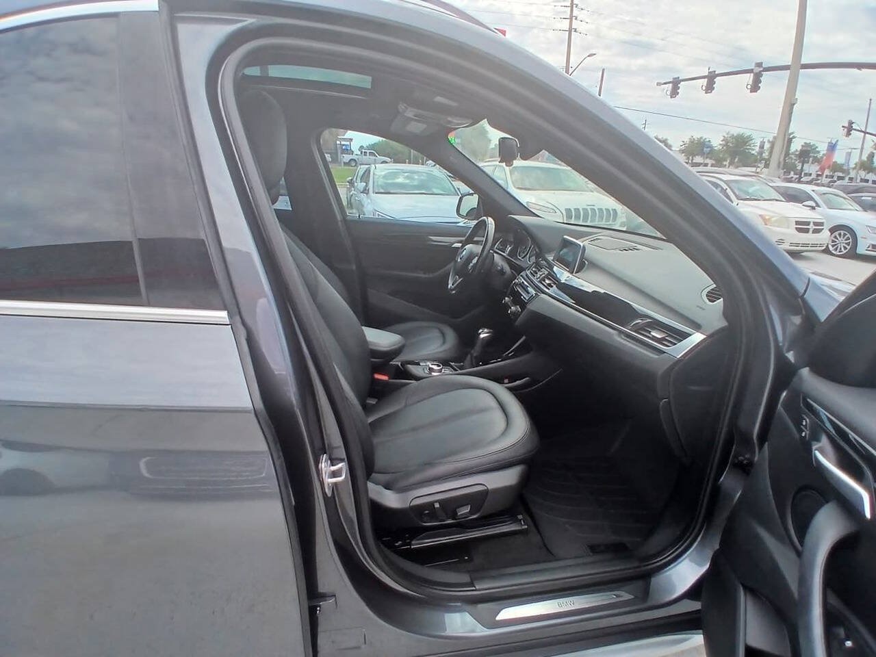 Used 2016 BMW X1 xDrive28i AWD/4WD image 17