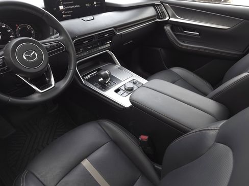 Used 2024 MAZDA CX-90 3.3 Turbo w/ Premium Plus Pkg image 15