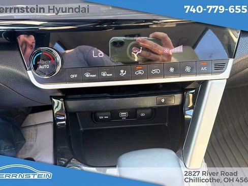 Used 2023 Kia Seltos EX AWD/4WD image 16
