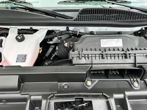 New 2026 Chevrolet Express 2500 w/ Driver Convenience Package RWD image 31