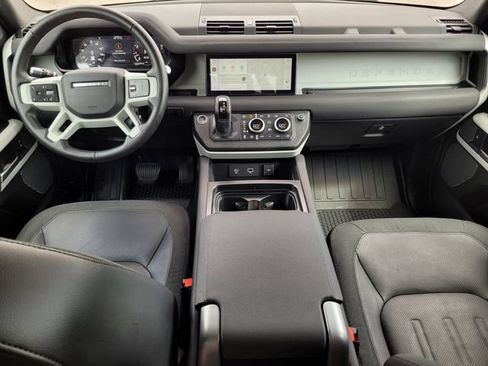 Used 2020 Land Rover Defender 110 SE AWD/4WD image 13