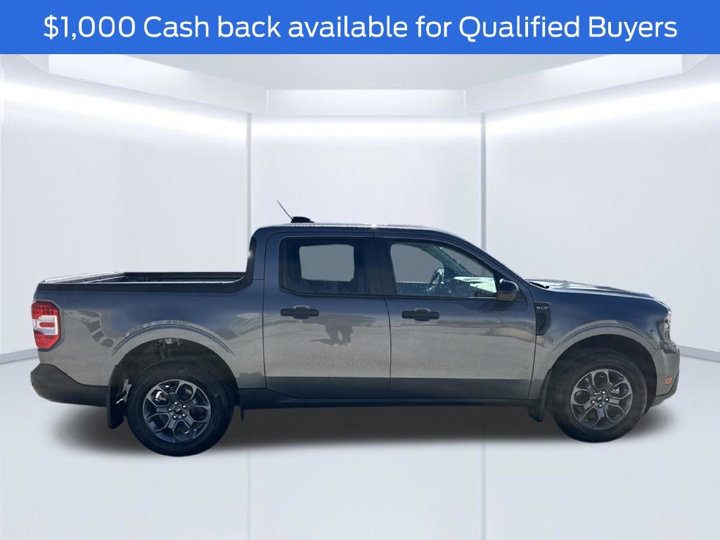 New 2026 Ford Maverick XLT w/ XLT Luxury Package AWD/4WD image 3