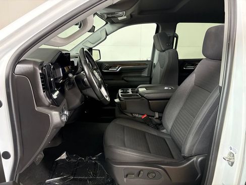 Used 2024 GMC Sierra 1500 SLE RWD image 14