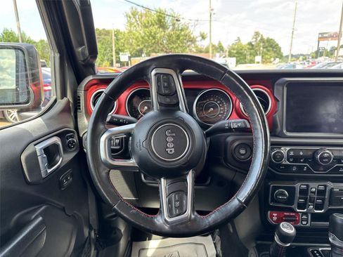 Used 2022 Jeep Gladiator Rubicon w/ Cold Weather Group AWD/4WD image 15