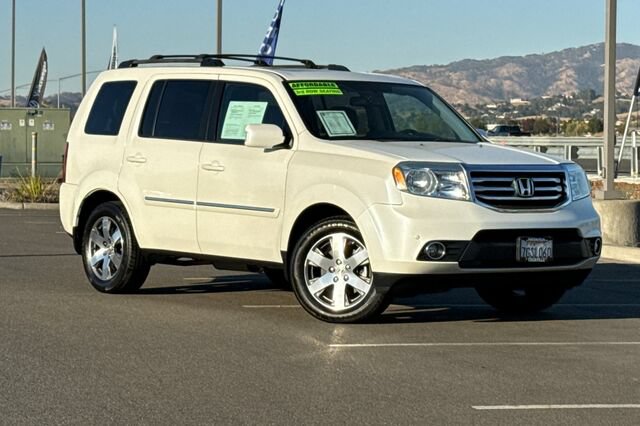 Used 2014 Honda Pilot Touring image 2