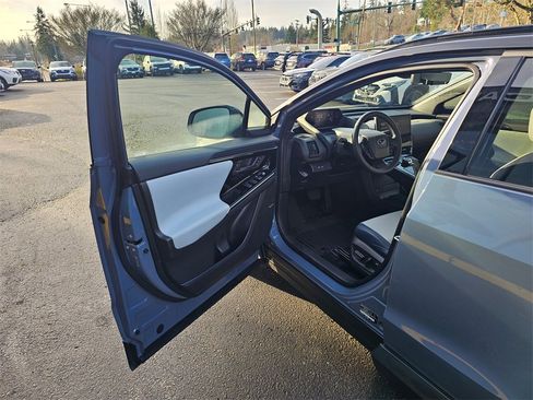 Used 2023 Subaru Solterra AWD image 20