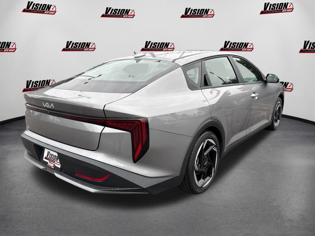 Certified 2025 Kia K4 GT-Line Turbo FWD image 6