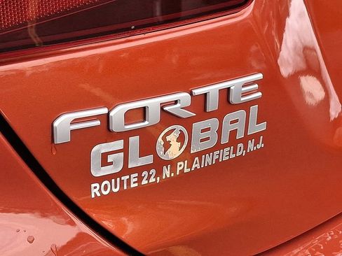 Used 2023 Kia Forte LXS w/ LXS Technology Package image 30