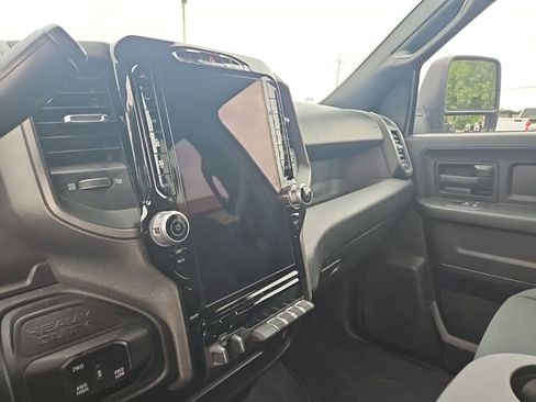 Used 2025 RAM 3500 Tradesman AWD/4WD image 14