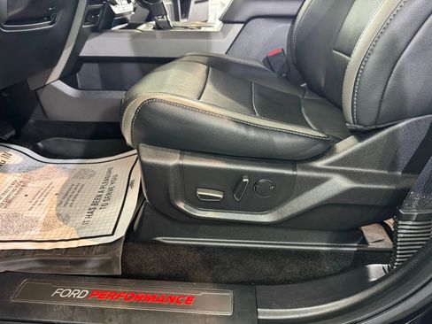 Used 2018 Ford F150 Raptor w/ Equipment Group 802A Luxury image 28