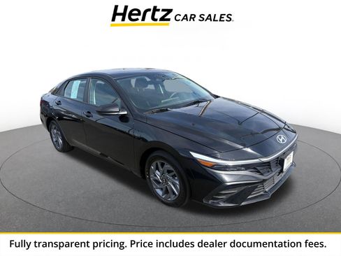 Used 2026 Hyundai Elantra Hybrid FWD image 1