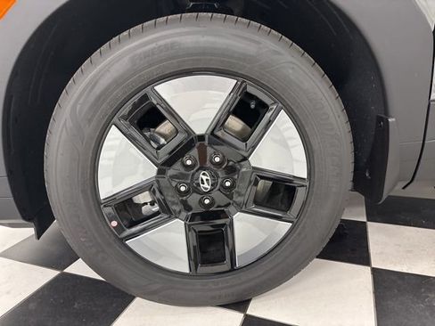 Used 2026 Hyundai Santa Fe SE AWD/4WD image 5
