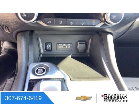 Used 2024 Nissan Sentra SV FWD image 12