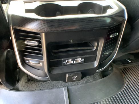 Used 2023 RAM 1500 Laramie AWD/4WD image 23