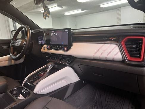 Certified 2023 GMC Canyon AT4X AWD/4WD image 30