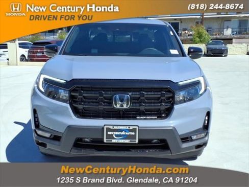 New 2025 Honda Ridgeline Black Edition image 2