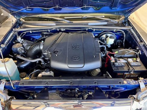 Used 2015 Toyota Tacoma PreRunner w/ SR5 Package image 23