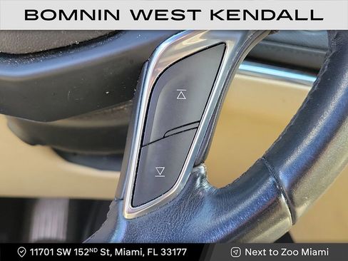 Used 2019 Cadillac XT5 FWD image 14