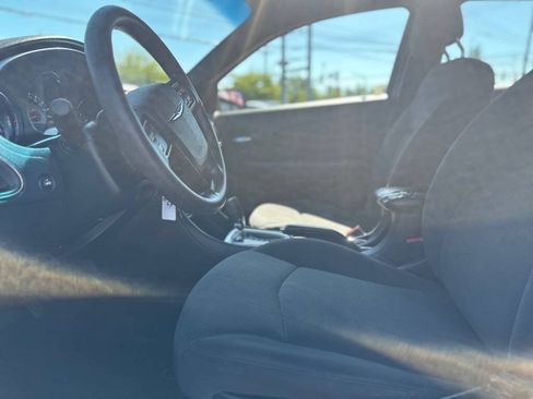 Used 2013 Chrysler 200 LX FWD image 14