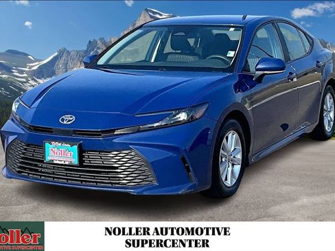 Used 2025 Toyota Camry LE FWD image 1