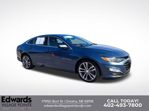 Used 2024 Chevrolet Malibu LT FWD image 1
