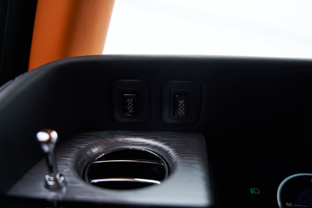Used 2026 Rolls-Royce Phantom Sedan RWD image 84