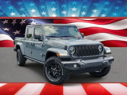 Used 2024 Jeep Gladiator Sport