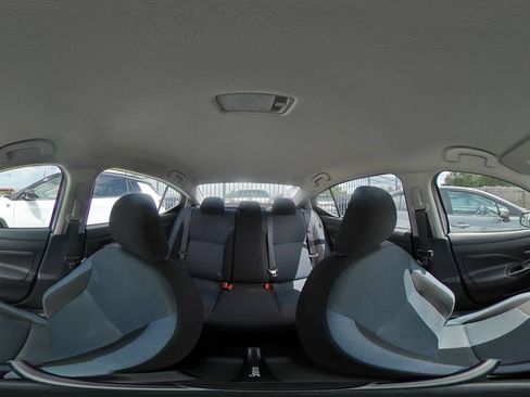 Used 2025 Nissan Versa SV FWD image 35