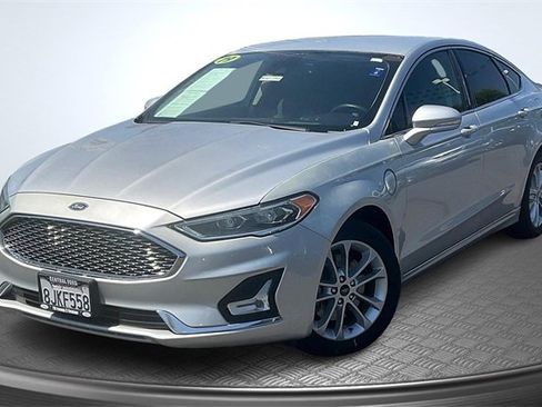 Certified 2019 Ford Fusion Energi Titanium image 12