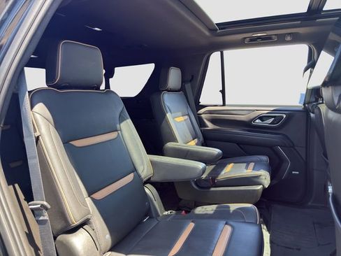 Used 2021 GMC Yukon AT4 w/ AT4 Premium Plus Package image 18