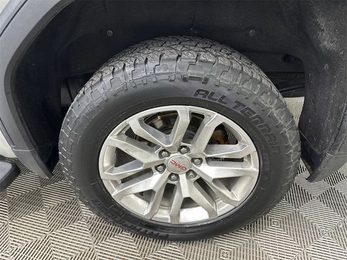 Used 2019 GMC Sierra 1500 SLT image 21