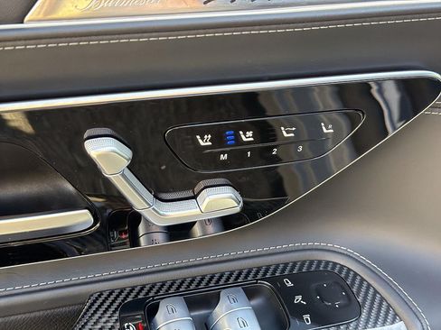 Used 2022 Mercedes-Benz SL 63 AMG 4MATIC image 32