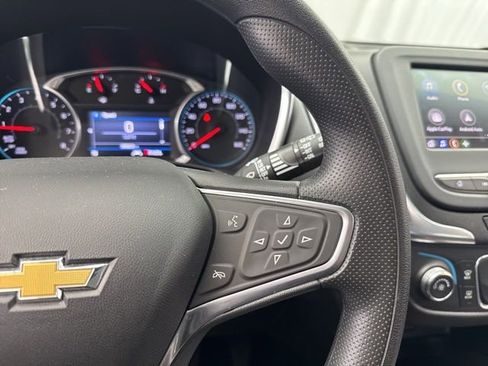 Used 2022 Chevrolet Equinox LT image 15