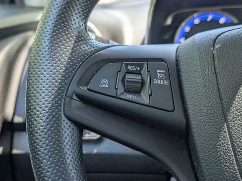 Used 2016 Chevrolet Trax LT w/ LPO, Protection Package FWD image 17