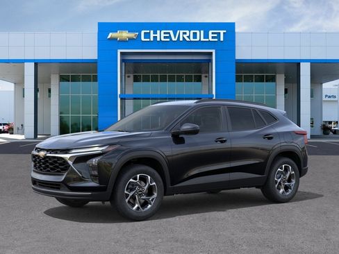 New 2026 Chevrolet Trax LT w/ LT Convenience Package FWD image 4