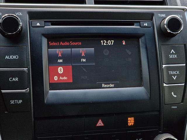 Used 2016 Toyota Camry SE FWD image 28