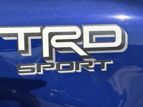 Used 2025 Toyota Tacoma TRD Sport RWD image 8
