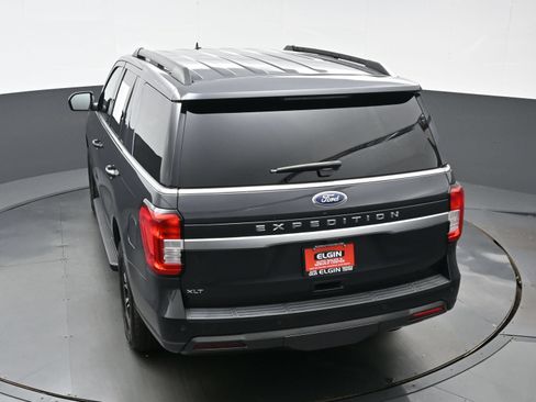 Used 2022 Ford Expedition XLT AWD/4WD image 38