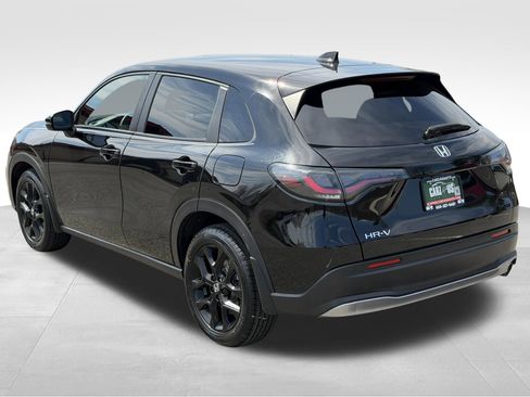 Used 2024 Honda HR-V Sport image 9