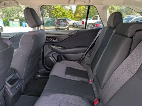 Certified 2021 Subaru Outback Premium image 15