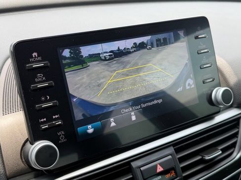 Used 2022 Honda Accord Sport image 20