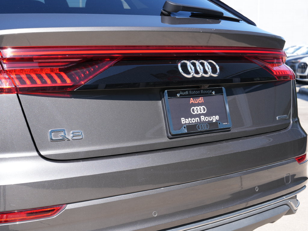 Used 2019 Audi Q8 Prestige AWD/4WD image 12