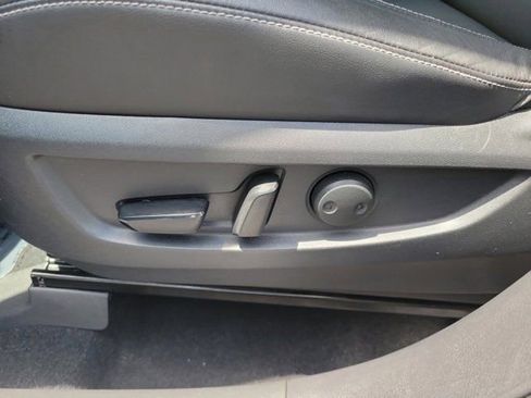 Used 2019 INFINITI QX50 Luxe w/ Cargo Package FWD image 10