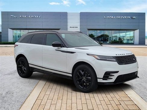 New 2026 Land Rover Range Rover Velar Dynamic SE image 3