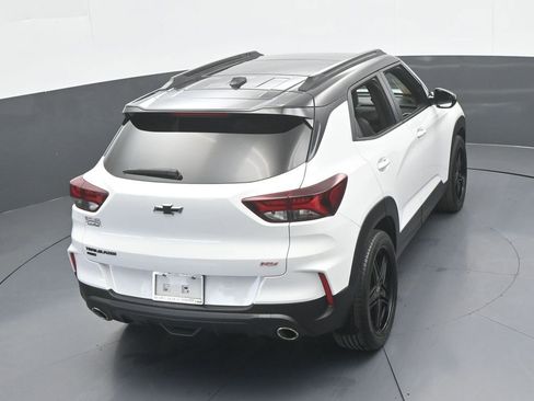 Used 2023 Chevrolet TrailBlazer RS w/ Sun and Liftgate Package image 54