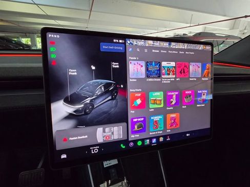 Used 2026 Tesla Model Y Long Range AWD/4WD image 36
